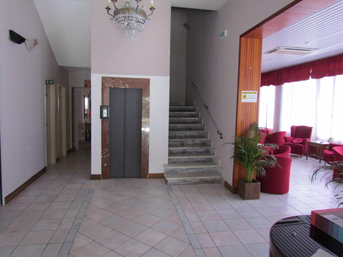 Hotel Villa Colombo Lido di Camaiore Exterior foto