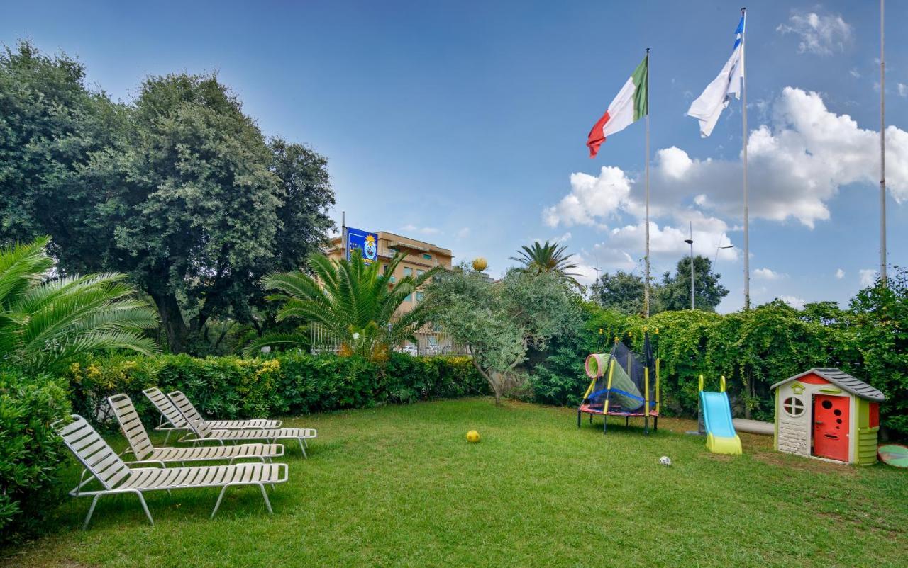 Hotel Villa Colombo Lido di Camaiore Exterior foto