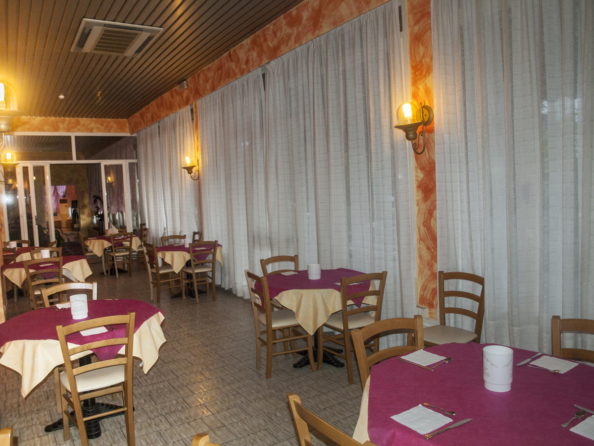Hotel Villa Colombo Lido di Camaiore Exterior foto